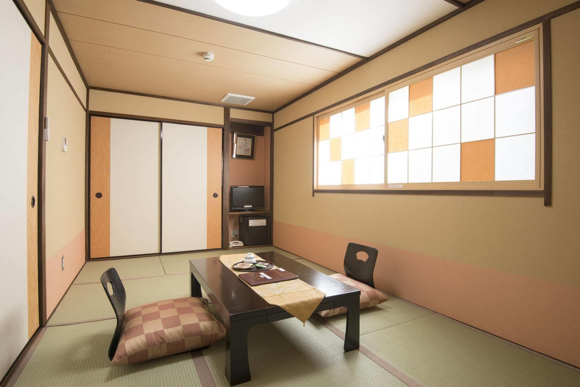 Tenpyo Ryokan Нара Екстериор снимка